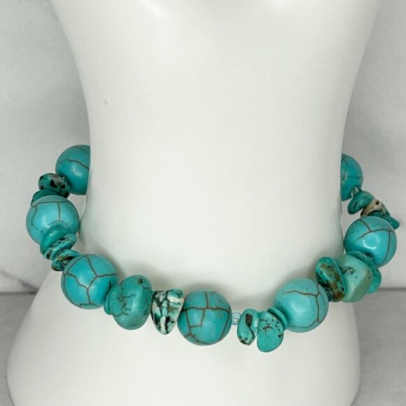 Faux Turquoise Beaded Stretch Bracelet - Picture 5 of 8